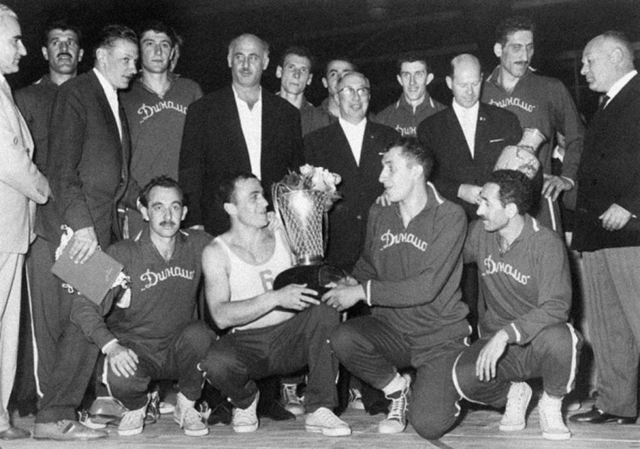 1962 წელს „დინამომ“ ევროპის ქვეყნების ჩემპიონთა თასი მოიგო