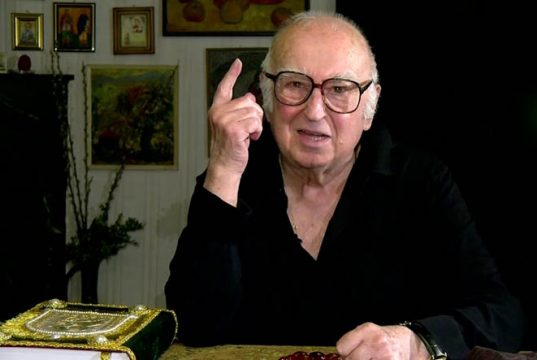 “ისევ გამოყვეს თაღლითებმა ენა ყურიდან”