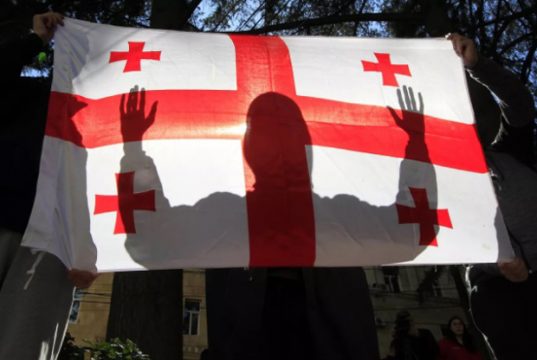 სადაც ვიწროა, იქ გაწყდეს, ანუ ყველაფერს დავარქვათ თავისი სახელი