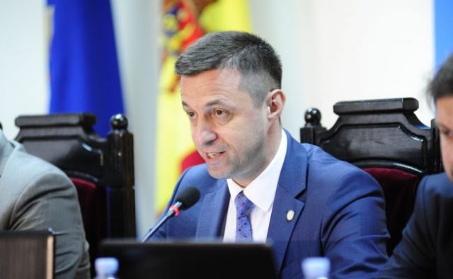 Председатель ЦИК Молдавии Дорин Чимил
