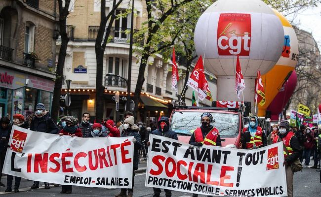 Протест против законопроекта «О глобальной безопасности» ввергает Францию в хаос