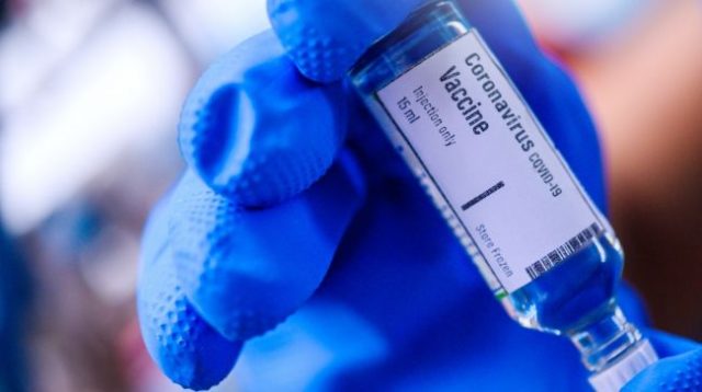 Конгрессмен США заболел коронавирусом после двух доз вакцины Pfizer