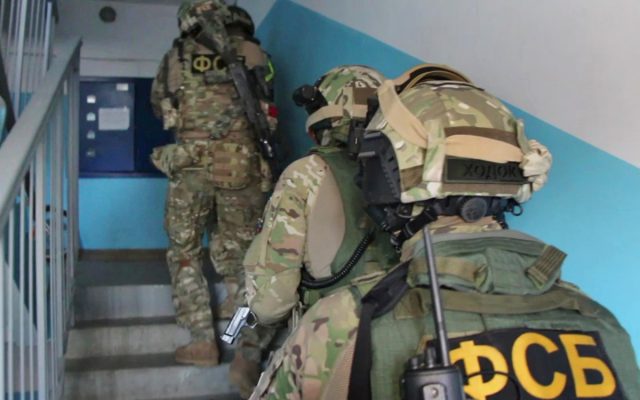 ФСБ сообщила о задержании в Москве готовивших военный переворот в Минске