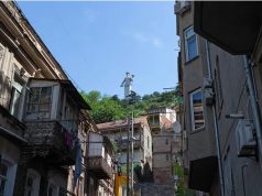 Грузия привязалась к России