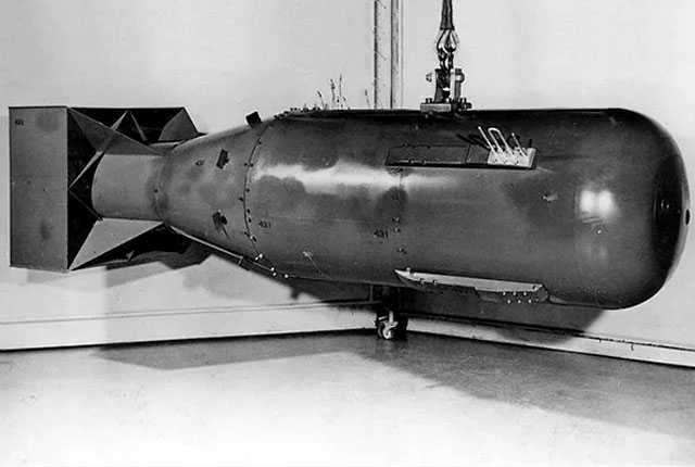 Макет бомбы "Малыш" (англ. Little boy), сброшенной на Хиросиму