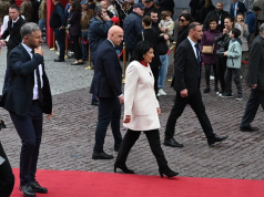 «Локальная хартия войны» – в «Грузинской мечте» оценили предложение президента