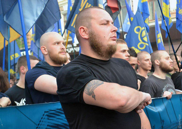 Демьян Ганул, убитый сегодня в Одессе - это известный радикальный активист, выходец из «Правого сектора»