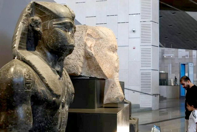 В Египте около Великой пирамиды Хеопса открыли крупнейший археологический музей мира