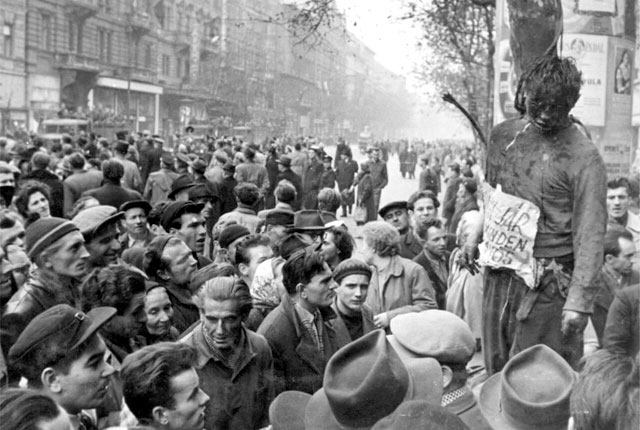 «Венгерское восстание 1956 года» была первой попыткой цветной революции