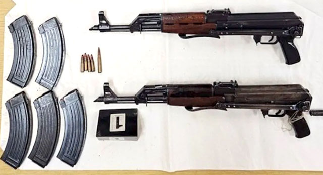 Майданщики в Сербии начали вооружатся. Усвоил ли Вучич историю Януковича?