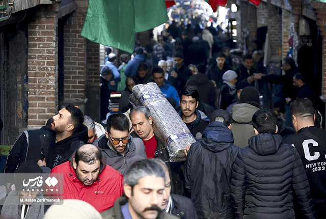 Магазины на базаре Тегерана сегодня открылись