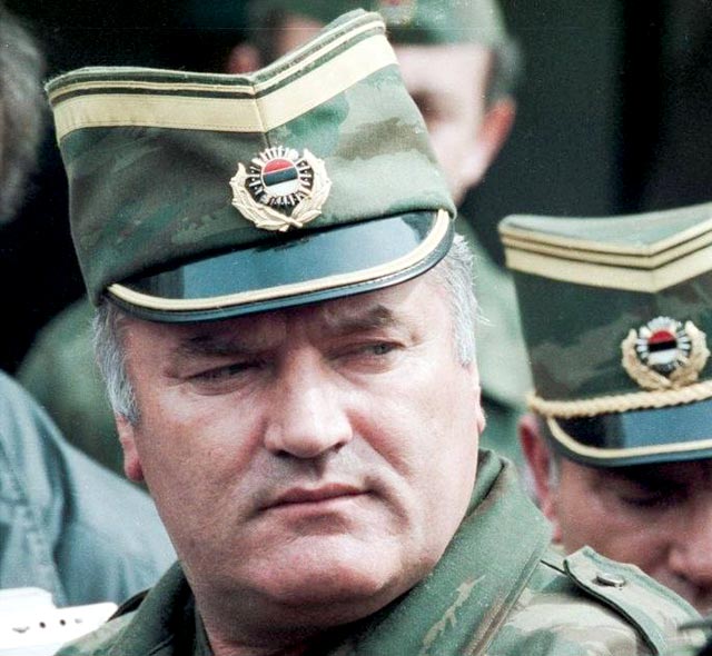 В тюрьме в Гааге умер бывший командующий боснийскими сербами Ратко Младич