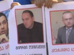 სხვისი ხელით ნარ-ეკლის გლეჯას მიჩვეულნი