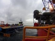 უკრაინელებმა რუსეთის სანავთობე პლატფორმას ამერიკელების კარნახით დაარტყეს