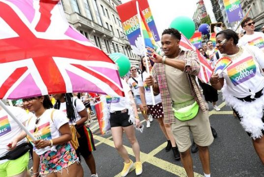 სკანდალი დიდ ბრიტანეთში: ლგბტ ლობი მოითხოვს, 2 წლის ბავშვებს სქესის არჩევის უფლება მისცენ