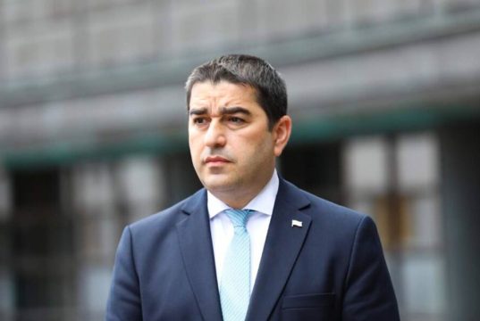 შალვა პაპუაშვილი – მექნებოდა მოლოდინი, რომ აშშ საელჩო იყოს მაქსიმალურად გამჭვირვალე, თუ საჭიროა განმარტებები მოსამართლესთან დაკავშირებით, ეს განმარტებები გააკეთოს