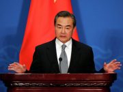 ჩინეთის საგარეო საქმეთა მინისტრის განცხადებით, უკრაინაში ვითარების ესკალაციის შემთხვევაში, მისი ქვეყანა გულხელდაკრეფილი არ იჯდება