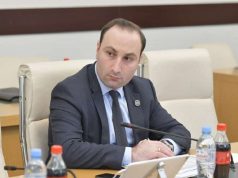 ანრი ოხანაშვილი ვატო წერეთელს მოუწოდებს, ჩაიტაროს ექსპერტიზა, რათა გაირკვეს რა მდგომარეობაში იყო მისული აშშ-ის საელჩოს ღონისძიებაზე