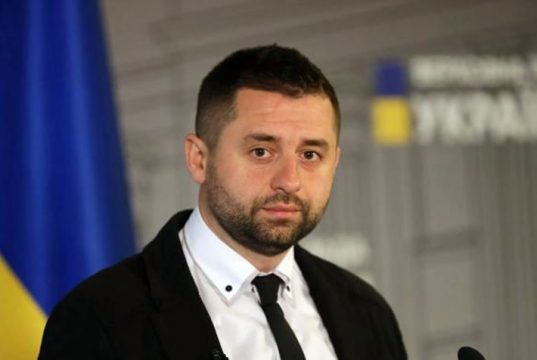 დავით არახამია – საქართველოს მცდელობა, დაახლოვდეს აგრესორთან, კიდევ უფრო მეტი ტერიტორიების დაკარგვამდე მიიყვანს