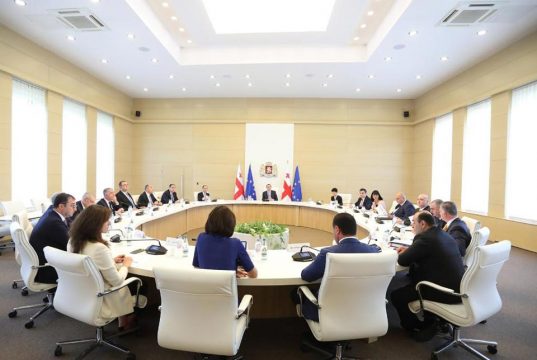 ირაკლი ღარიბაშვილის ხელმძღვანელობით, ქვეყნის განვითარების და რეფორმების უწყებათაშორისი საბჭოს სხდომა გაიმართა