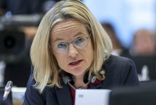 ვიოლა ფონ კრამონი – დეოლიგარქიზაცია სჭირდება ყველა ქვეყანას, რომელსაც ევროკავშირში შესვლა სურს – ჩვენ გვაქვს ეს პრობლემა საქართველოში და ამიტომაც არის ევროკავშირის მიერ შეთავაზებული 12 პირობიდან ერთ-ერთი