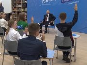 “თავში ყველაფერი გადამიტრიალდა: პუტინმა მოსწავლეებს უამბო სან სანიჩზე, რომელმაც მისი ბედი განსაზღვრა”