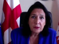 ობობას ქსელივით დახლართულ წინადადებებში გაბმული პრეზიდენტი