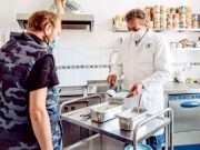 “ეს აქამდე არასდროს მომხდარა” – გერმანიაში 2 მილიონზე მეტმა ადამიანმა მოითხოვა უფასო სადილი გერმანიაში 2 მილიონზე მეტმა ადამიანმა მოითხოვა უფასო სადილი