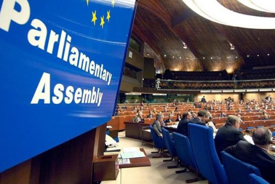 მერამდენედ უნდა გვითხრას დასავლეთმა, რომ არ აინტერესებს არც ჩვენი სამომავლო პერსპექტივა და არც განვითარება? მათ სურთ ერთადერთი რამ – ოფიციალურად ვყავდეთ მონებად
