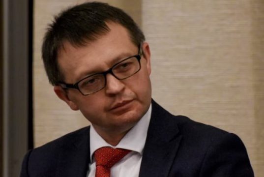 უკრაინელ ნოედ აქციეს კასიანოვი, რომელიც ამბობს, – საქართველოში მყოფი უკრაინის მოქალაქეები რუსულ წარღვნას უნდა გადავარჩინოო, მაგრამ ჭიქაში ქარიშხლის დატრიალება აშკარად არ გამოუვიდა