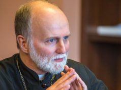 აშშ-ის დემოკრატიული პარტია უკრაინის მეშვეობით აწინაურებს ლგბტ პირებს კათოლიკურ სამყაროში