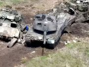 რუსმა სამხედროებმა განადგურებული “ლეოპარდების” ამსახველი ახალი კადრები გაასაჯაროეს რუსმა სამხედროებმა განადგურებული "ლეოპარდების" ამსახველი ახალი კადრები გაასაჯაროეს