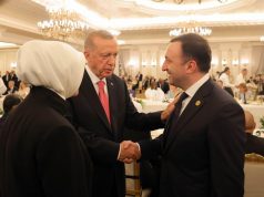 ორი თურქული მარყუჟი