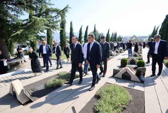 მოგიწევთ ჩემთან მოსვლა! მოგიწევთ ჩემთან მოსვლა!