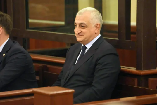 მამუკა ხაზარაძეს 8 თვით თავისუფლების აღკვეთა მიესაჯა, ასევე აეკრძალა 2 წლით თანამდებობის დაკავება