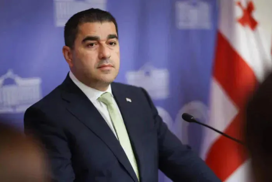 შალვა პაპუაშვილი – ვფიქრობ, მოვიდა მომენტი, როცა უნდა დავიწყოთ ახსნა, რას ნიშნავს სინამდვილეში ევროპული ღირებულებები – დროა, ყველას შევახსენოთ, აქ არავინაა სკოლის მოწაფე, გამოცდები არავის აქვს ჩასაბარებელი
