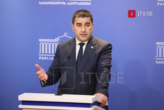 შალვა პაპუაშვილი – „დროას“, „სტრატეგია აღმაშენებელს“, „გირჩი – მეტი თავისუფლებას“, „ევროპულ საქართველოს“, „ფედერალისტებს“, „რესპუბლიკურ პარტიას“ ბარიერის გადალახვის პერსპექტივა არ აქვთ და მათი აკრძალვის აუცილებლობა არ იკვეთება