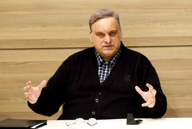 გულბაათ რცხილაძე: საქართველოში ზენიტშია ბენდუქიძიზმი, არა მხოლოდ მიწის გაყიდვის, სამყაროს აღქმის მიმართაც... გულბაათ რცხილაძე: საქართველოში ზენიტშია ბენდუქიძიზმი, არა მხოლოდ მიწის გაყიდვის, სამყაროს აღქმის მიმართაც...