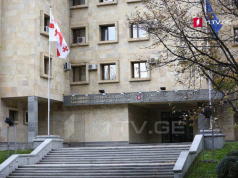 საქართველოს პროკურატურამ ე.წ. ქოლცენტრების, თაღლითობისა და ფულის გათეთრების საქმეზე ოთარ ფარცხალაძეს ბრალი წარუდგინა, ამავე საქმეზე დაკავებულია ელისო კილაძე