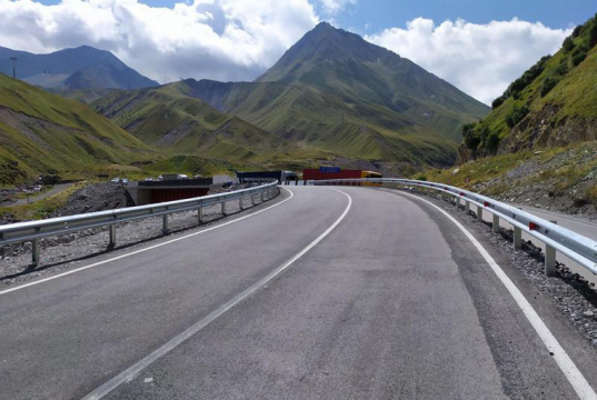 რუსეთი საქართველოსთან დამაკავშირებელი ორი დამატებითი საავტომობილო გზის გახსნის ინიციატივით გამოდის – TCRC