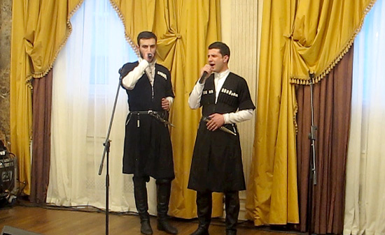 “ერთობით მოპოვებული დიადი გამარჯვება” “ერთობით მოპოვებული დიადი გამარჯვება”