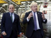 Sky узнал о планах Джонсона отправить министра обороны Британии в Москву