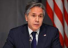 «У Зеленского в шоке от двуличия Байдена». Чего ждут на Банковой от визита Блинкена