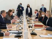 МИД заявил, что Трасс свела переговоры с Лавровым к «озвучиванию твитов»