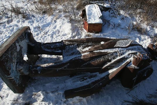 «Фактически убивалась память»: как проходила декоммунизация на Украине