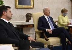 «Киев будет разграблен». Как прошли новые переговоры Зеленского и Байдена и что они означают