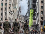 Харьковчанин Олег Новиков: так знайте, вы, у которых «в стране фашизма нет» — сейчас освобождают не вас, … а от вас !!!