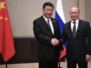 Путин и Си Цзиньпин поговорили по телефону накануне саммита БРИКС