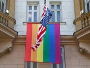 «ЛГБТ-гордость» приведёт Запад к тому, что гордиться станет некем