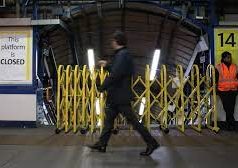 Россия начинает крупнейшую забастовку в Британии